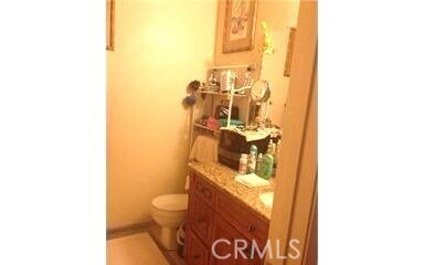 Building Photo - 1008 Las Lomas Dr