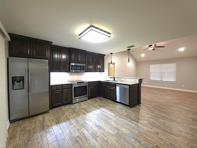 Building Photo - Ready to Move Into Your Dream Rental Home?