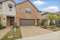 Building Photo - 625 Somerset Dr