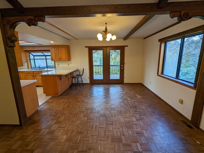 Dining Room - 1119 Nevada St