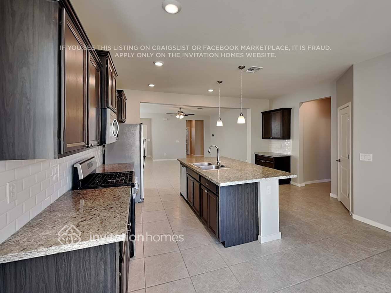 Building Photo - 18634 W Townley Ave