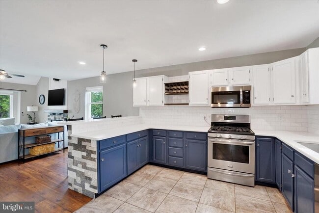 Building Photo - 780 Blossom Hill Ln