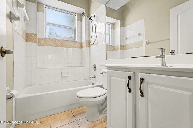 Building Photo - 6146 Arlington Cir