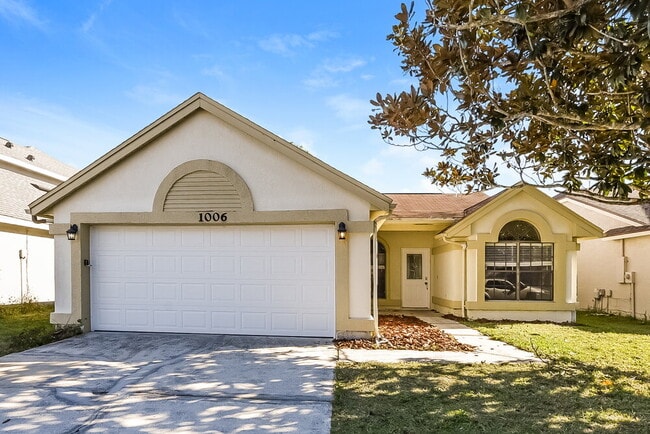 Building Photo - 1006 Burnett St