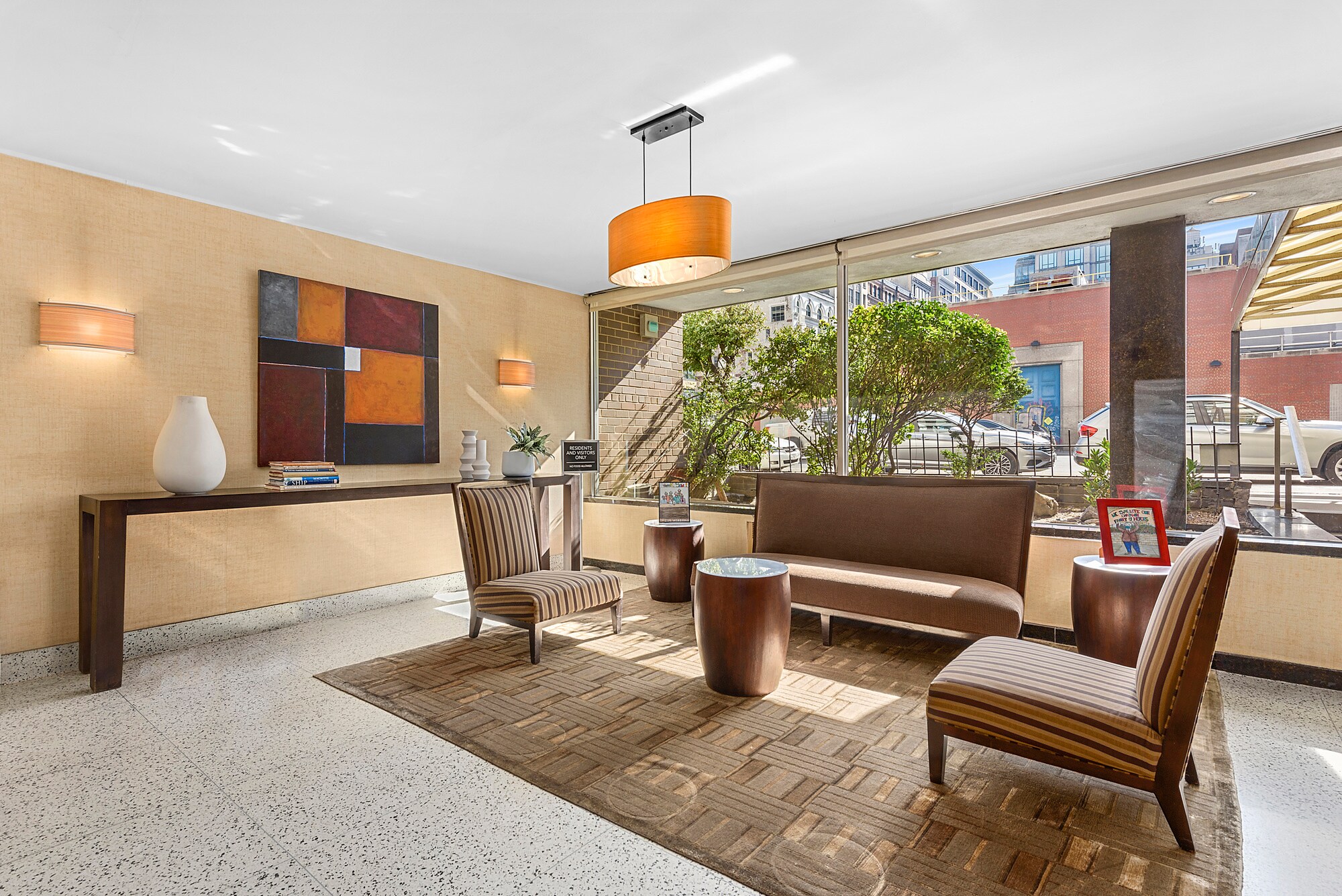 Lobby - 140 7th Ave