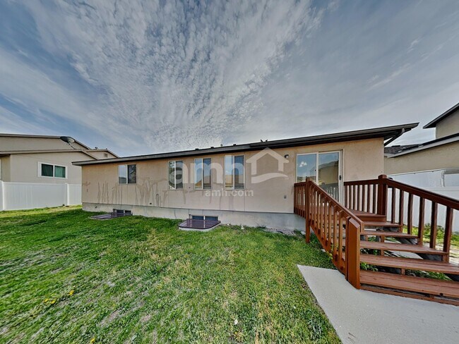 Building Photo - 6743 S Majestic Loop Rd