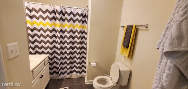 Building Photo - 2 br, 2 bath Condo - 3825 Doc Berlin Dr.