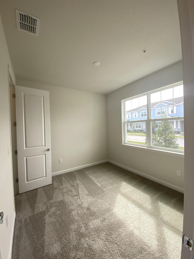 Building Photo - 9005 Via Di Canti Dr