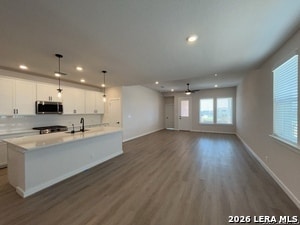 Building Photo - 5958 Edna Pt