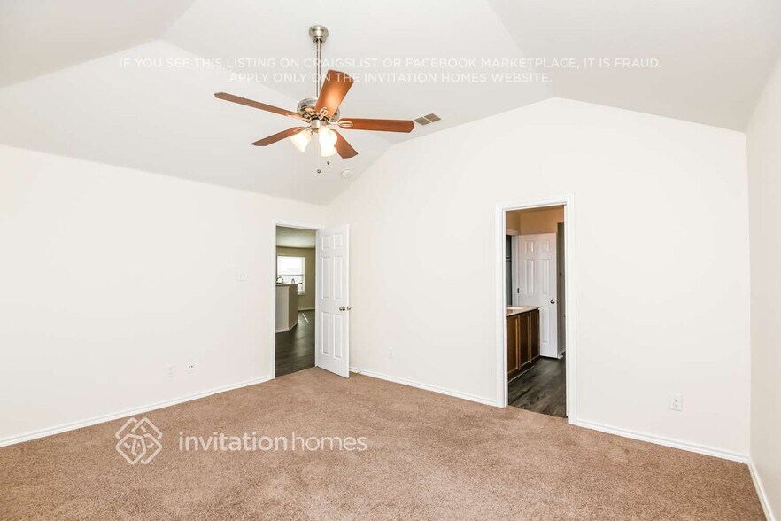 Building Photo - 6508 Sierra Madre Dr