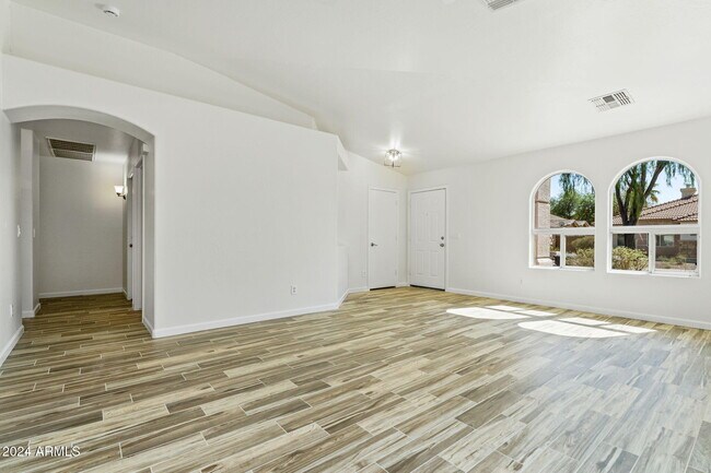 Building Photo - 17482 W Caribbean Ln