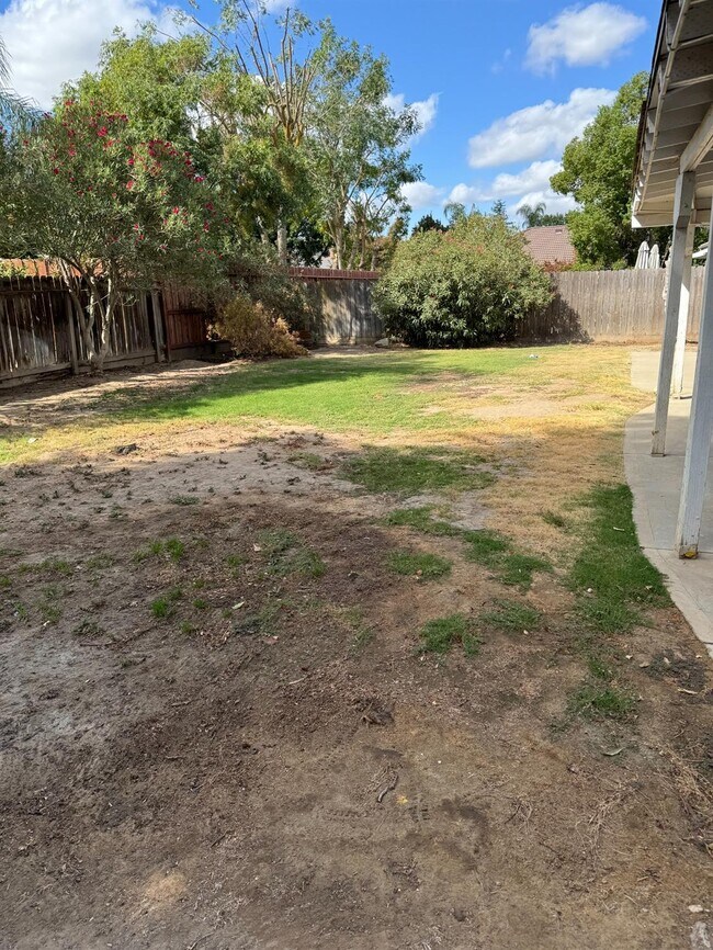 Building Photo - 3741 W Stuart Ave