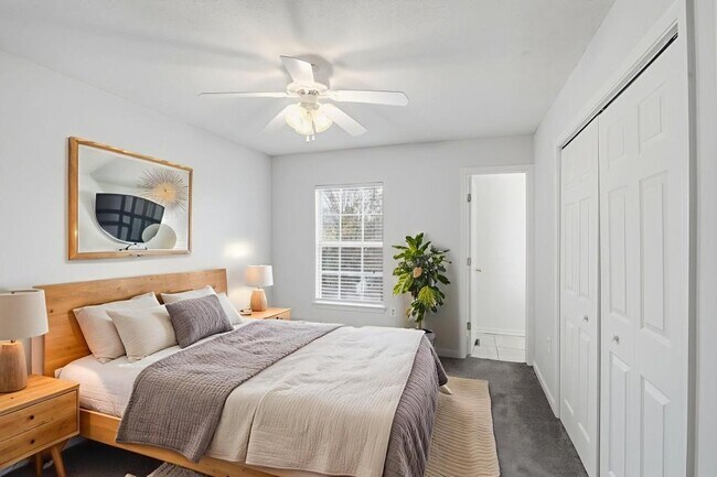 Building Photo - 1732 Pryor Rd SW