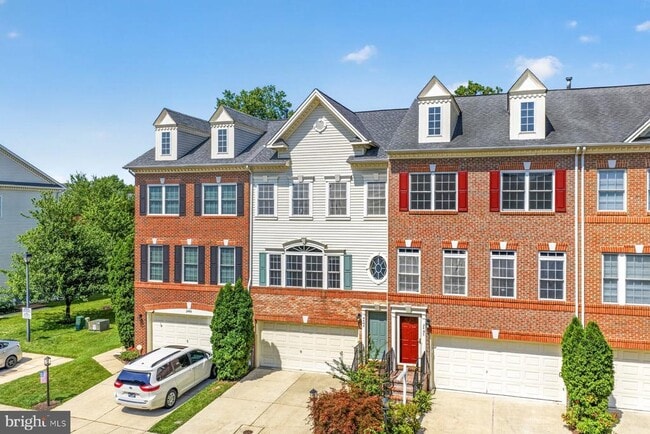 Building Photo - 2495 Cheyenne Dr