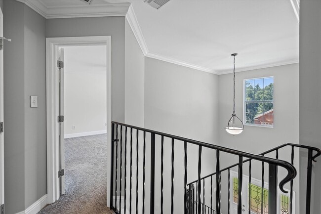 Building Photo - 27572 Claiborne Cir