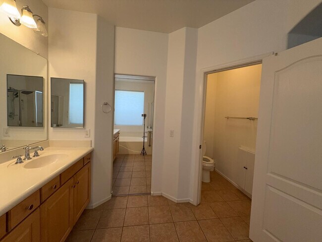 Building Photo - 3038 W Trapanotto Rd