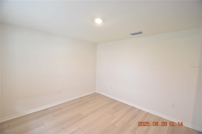 Building Photo - 8075 Broad Pointe Dr