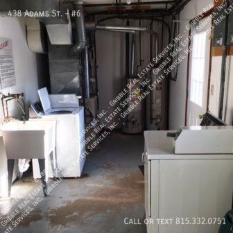 Building Photo - 438 Adams St