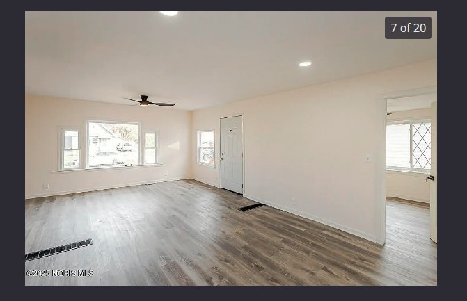 Building Photo - 3233 St Bernard Dr