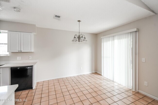 Building Photo - 7756 Pepper Cir E