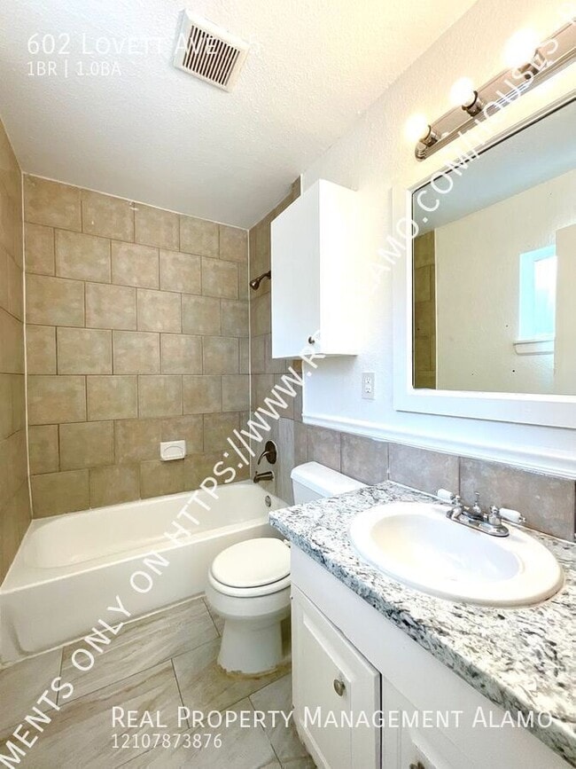 Building Photo - 602 Lovett Ave