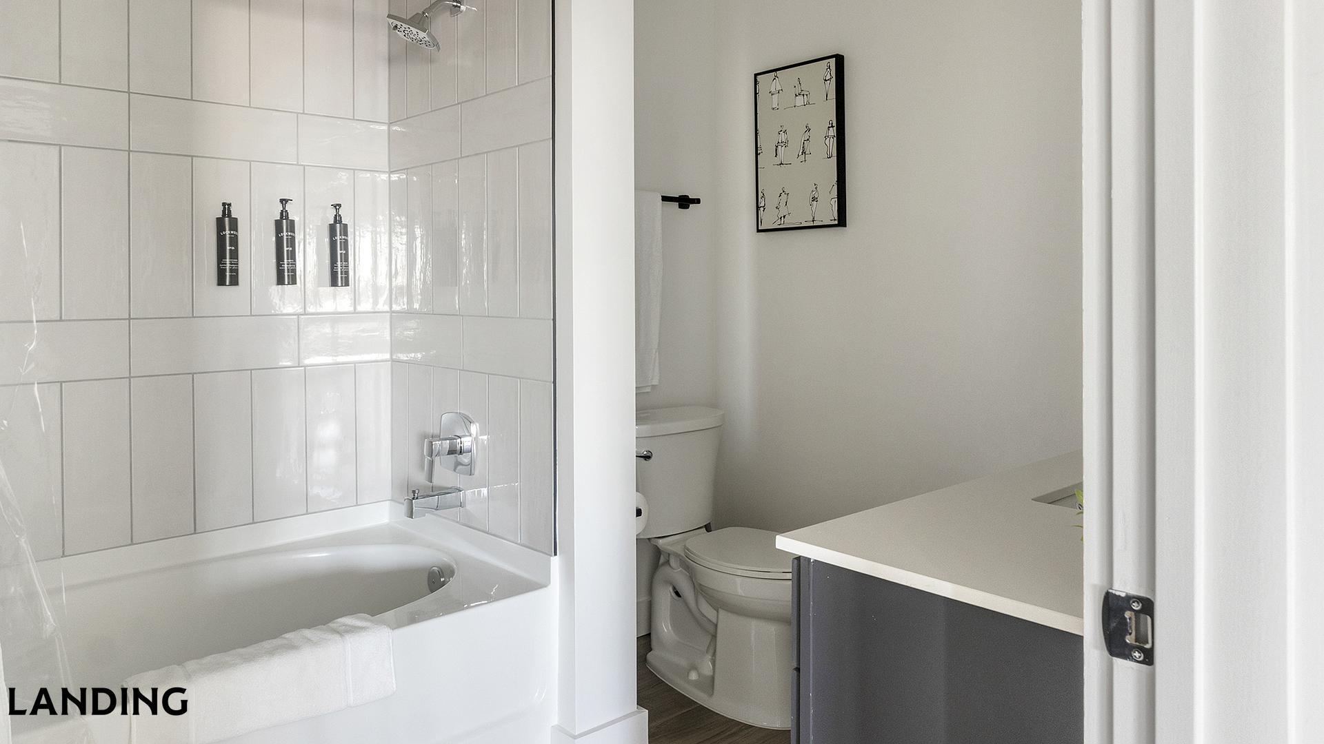 Building Photo - 1007 S Mint St