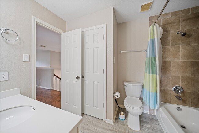 Building Photo - 18502 Eden Trails Ln