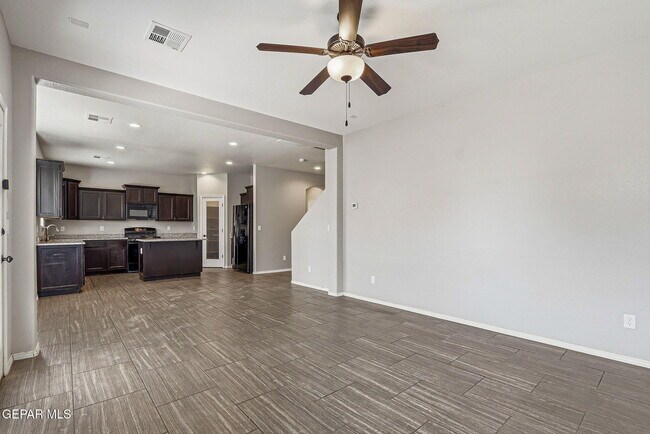 Building Photo - 1041 Earthstar Pl