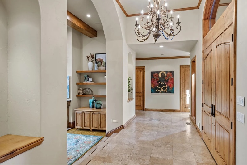 Building Photo - 61725 Broken Top Dr