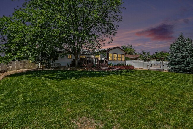 Building Photo - 2320 43rd Avenue Ct