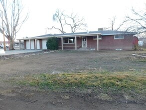 Building Photo - Spacious Ranch in Orchard Mesa