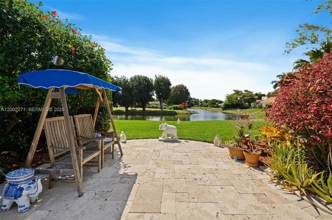 Building Photo - 10740 SW 74th Ct