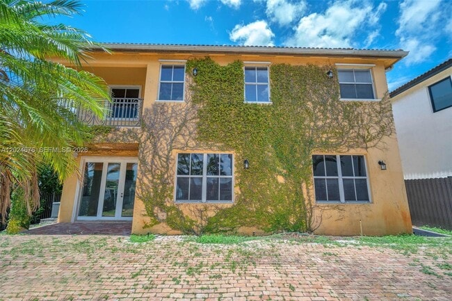 Building Photo - 2155 SW 156th Ct