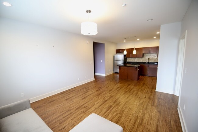 Building Photo - Two bedroom Rental at SoHo Lofts in NuLU