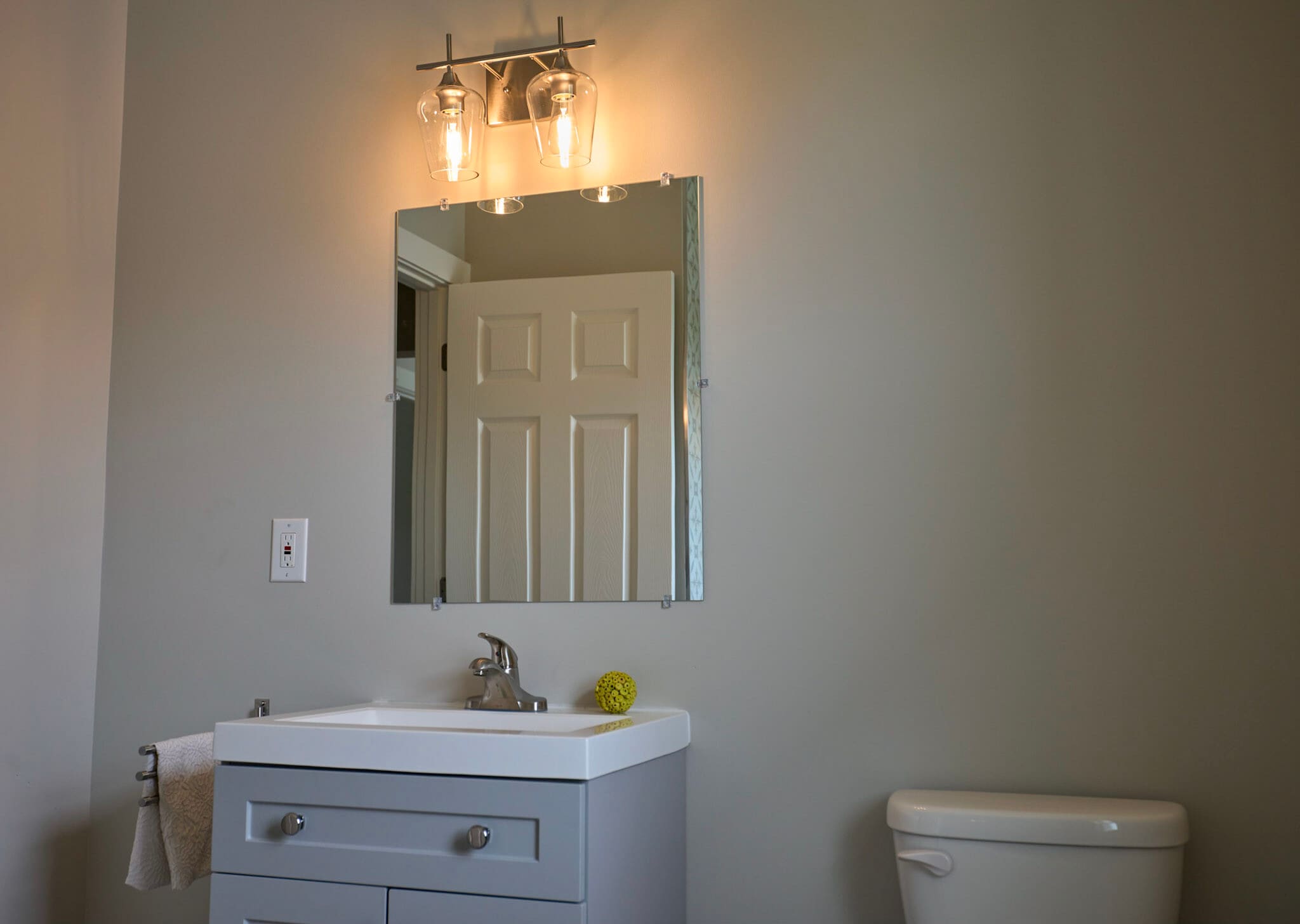 Bathroom - 644 Marston St