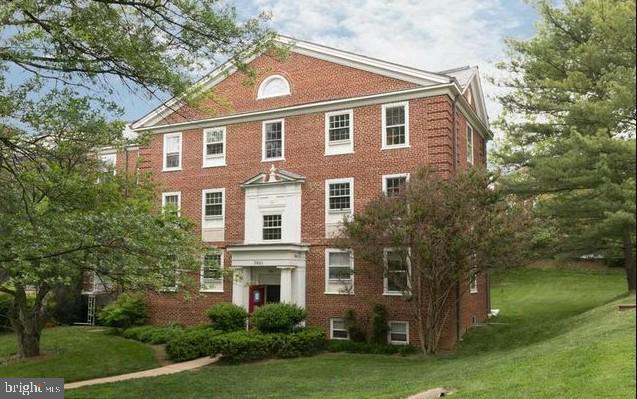 Building Photo - 3861 Newark St NW