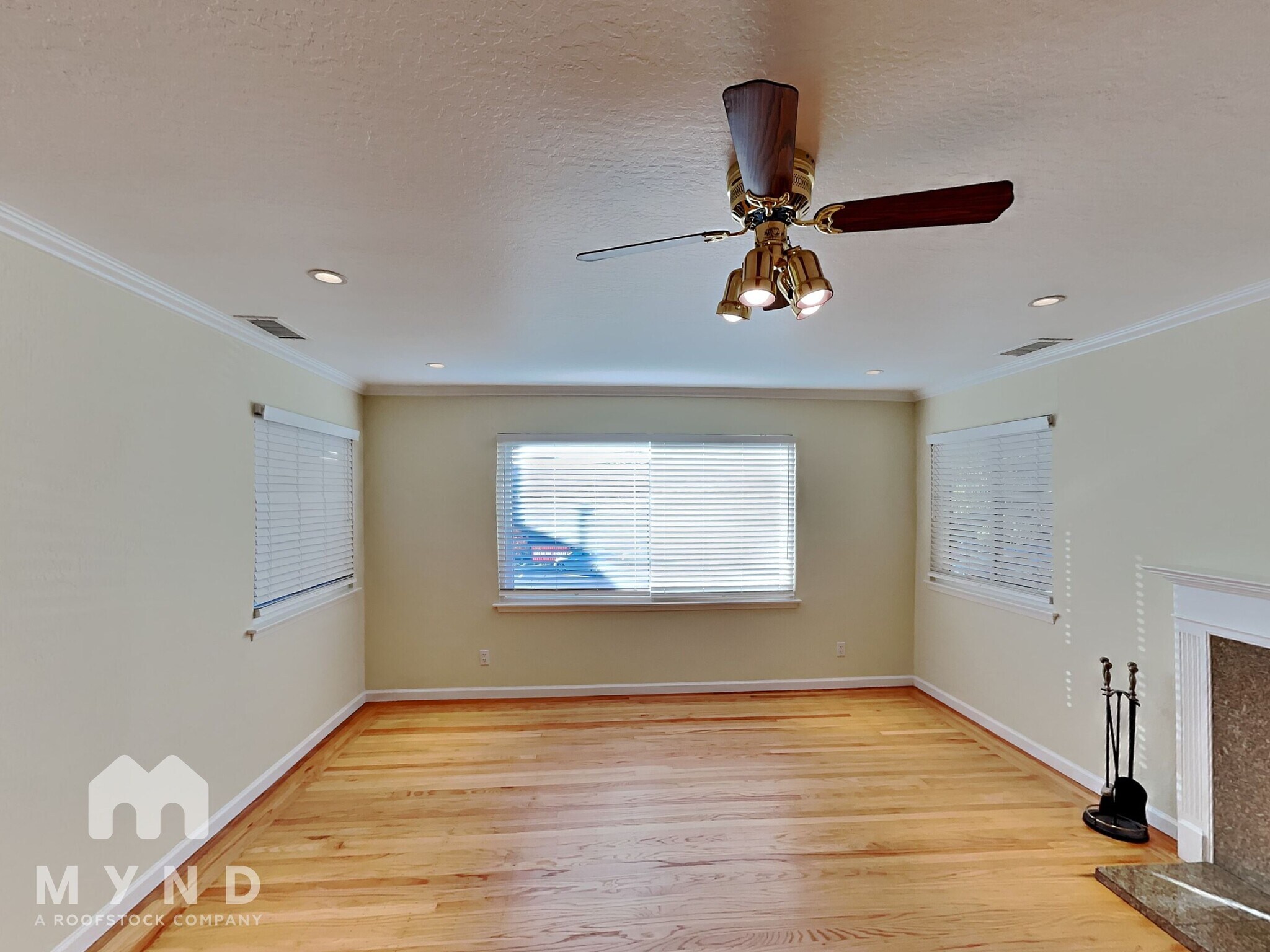 Building Photo - 2522 Buena Vista Ave