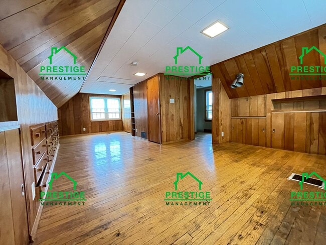 Building Photo - 3 Bedroom House in Hammond
