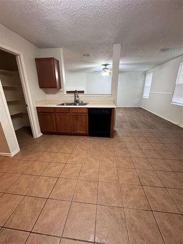 Building Photo - 16525 Alena Ct