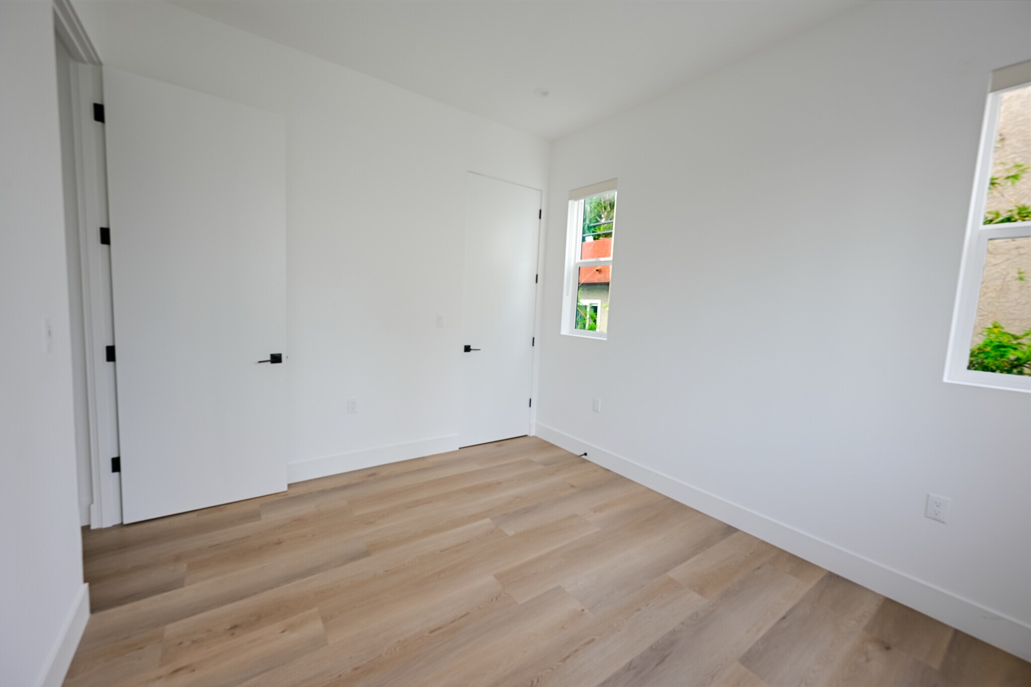 Building Photo - 11241 Morrison St