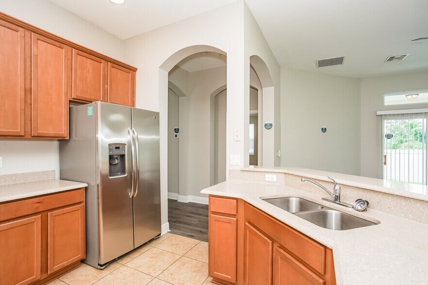 Building Photo - 206 Montara Drive
