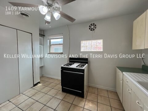 Building Photo - 1409 Yarmouth Ave