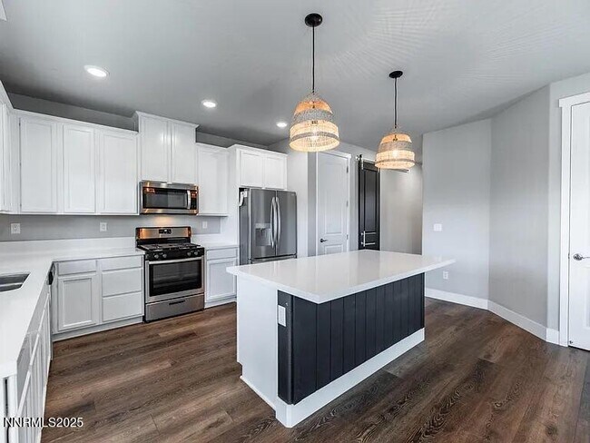 Building Photo - 7731 Enclave Ky Rd