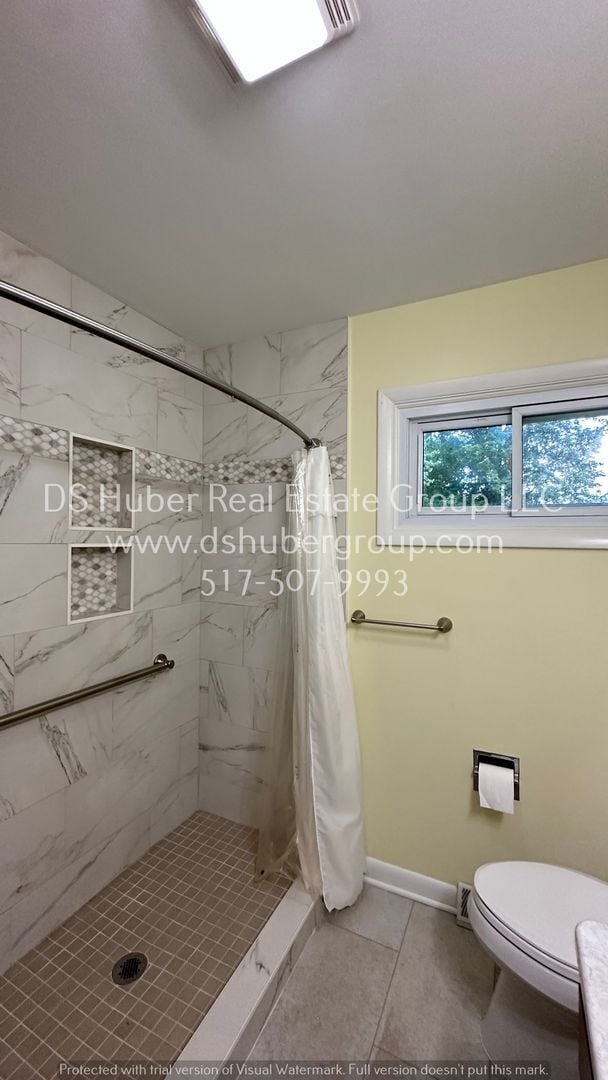 Building Photo - 11150 Beardslee Rd