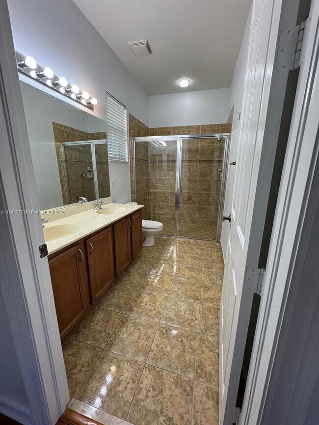 Building Photo - 963 Marina Del Ray Ln