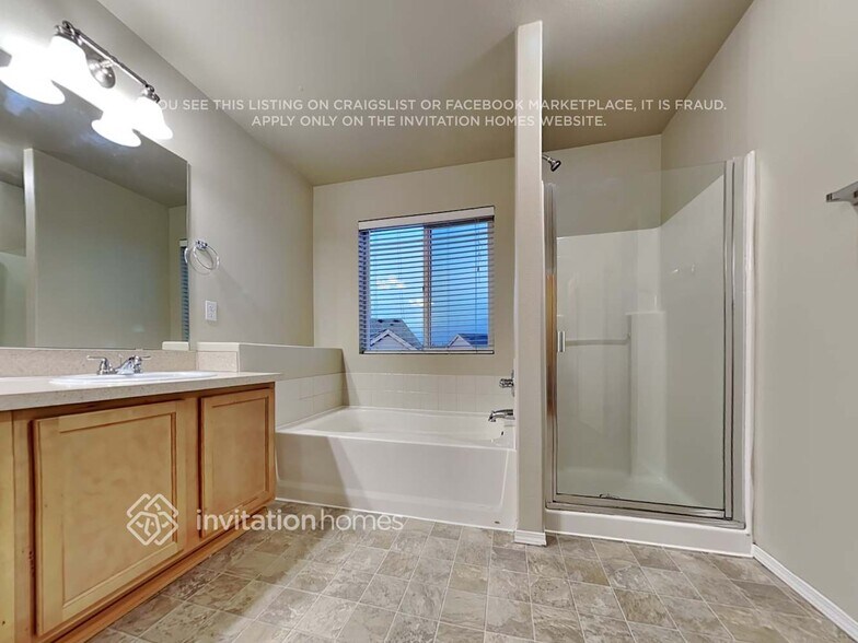 Building Photo - 11503 189th St E