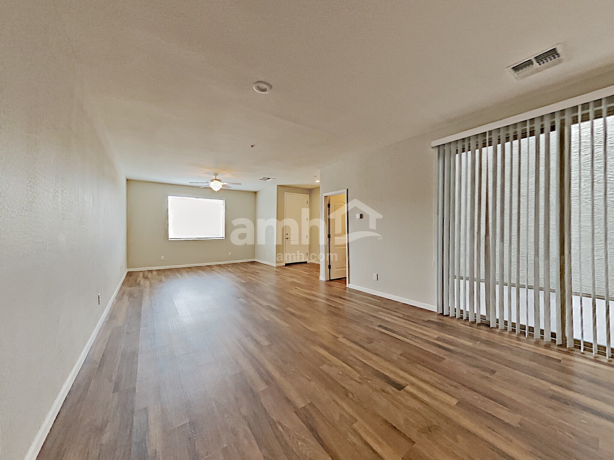 Building Photo - 20747 W Maiden Ln
