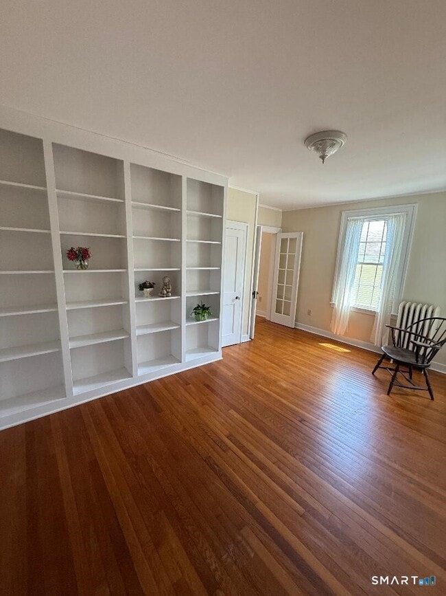 Building Photo - 21 High St