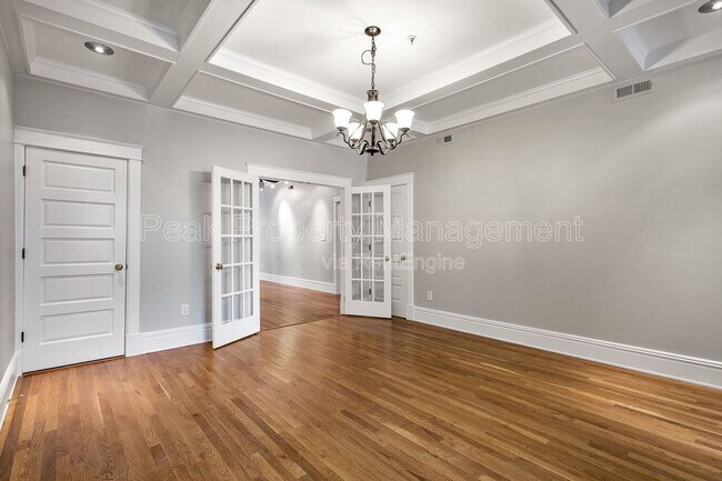 Building Photo - 2806 Monument Ave