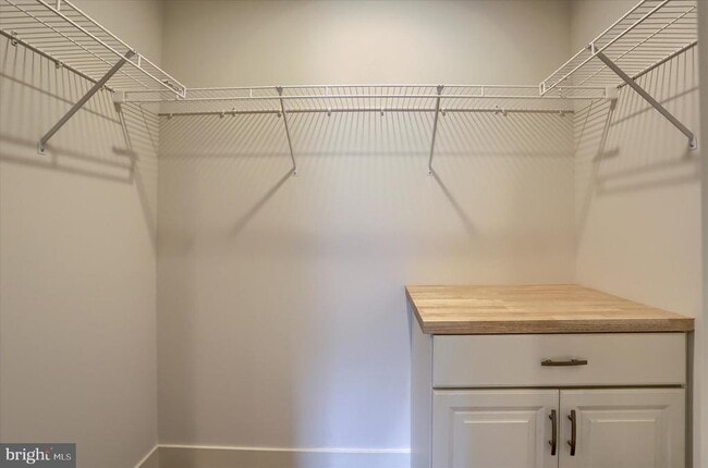 Building Photo - 45 N Penn St